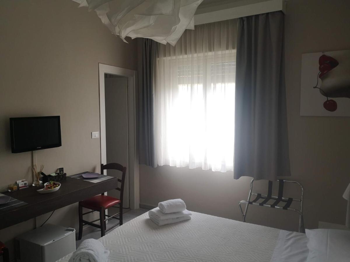تاورمينا Athena Charming Rooms المظهر الخارجي الصورة
