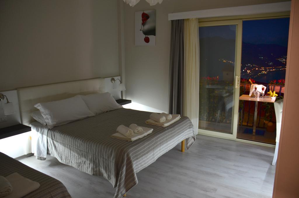 تاورمينا Athena Charming Rooms المظهر الخارجي الصورة